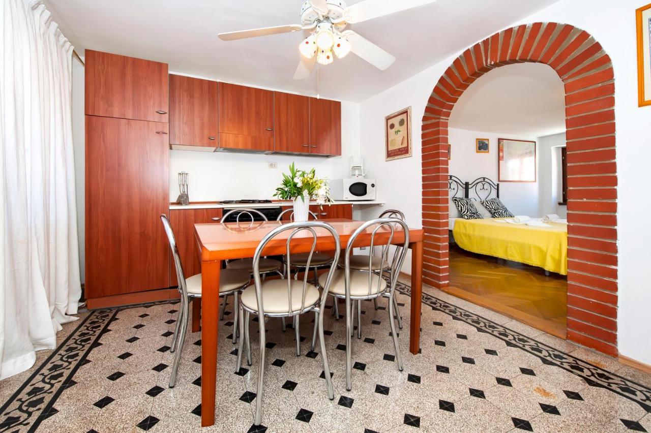 Carera Seaview Apartments Rovinj Ngoại thất bức ảnh